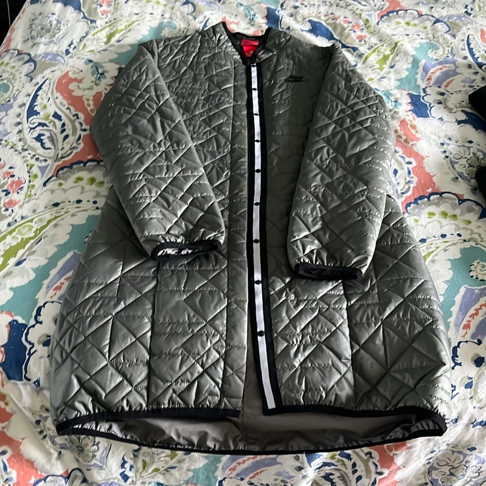 Women’s Nike Jacket